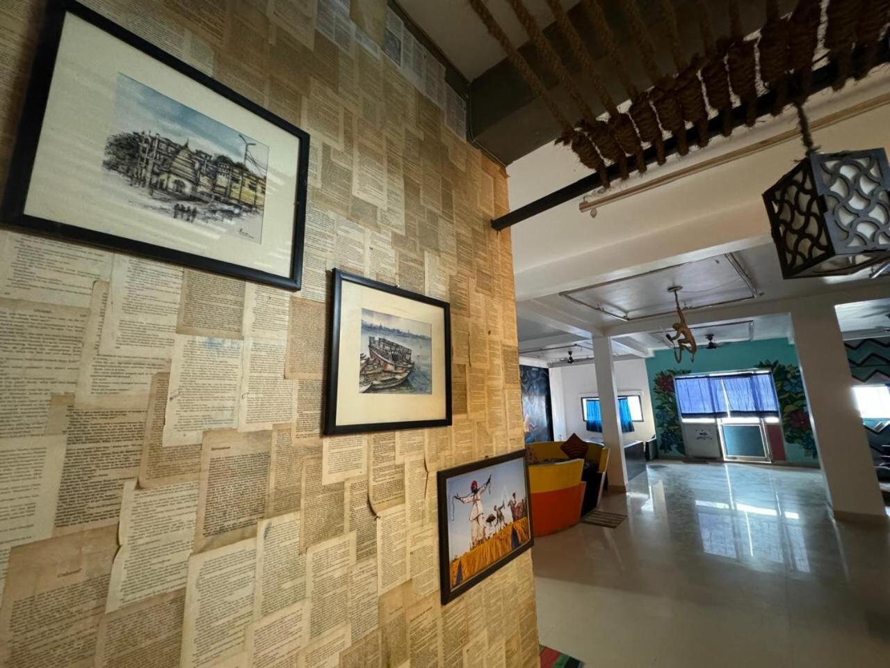 Madsquad Hostel Dorms & Rooms Varanasi Dış mekan fotoğraf