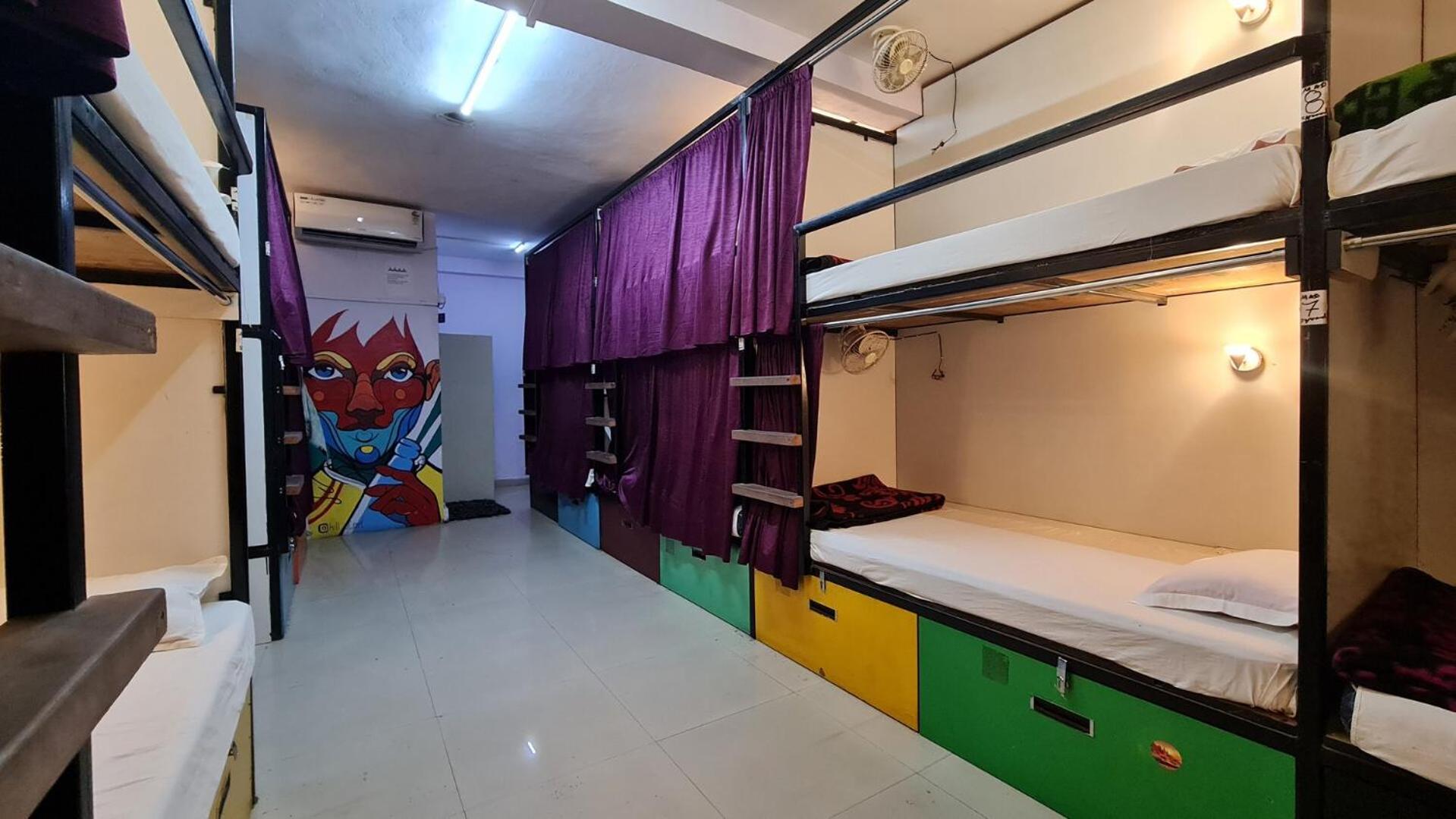 Madsquad Hostel Dorms & Rooms Varanasi Dış mekan fotoğraf