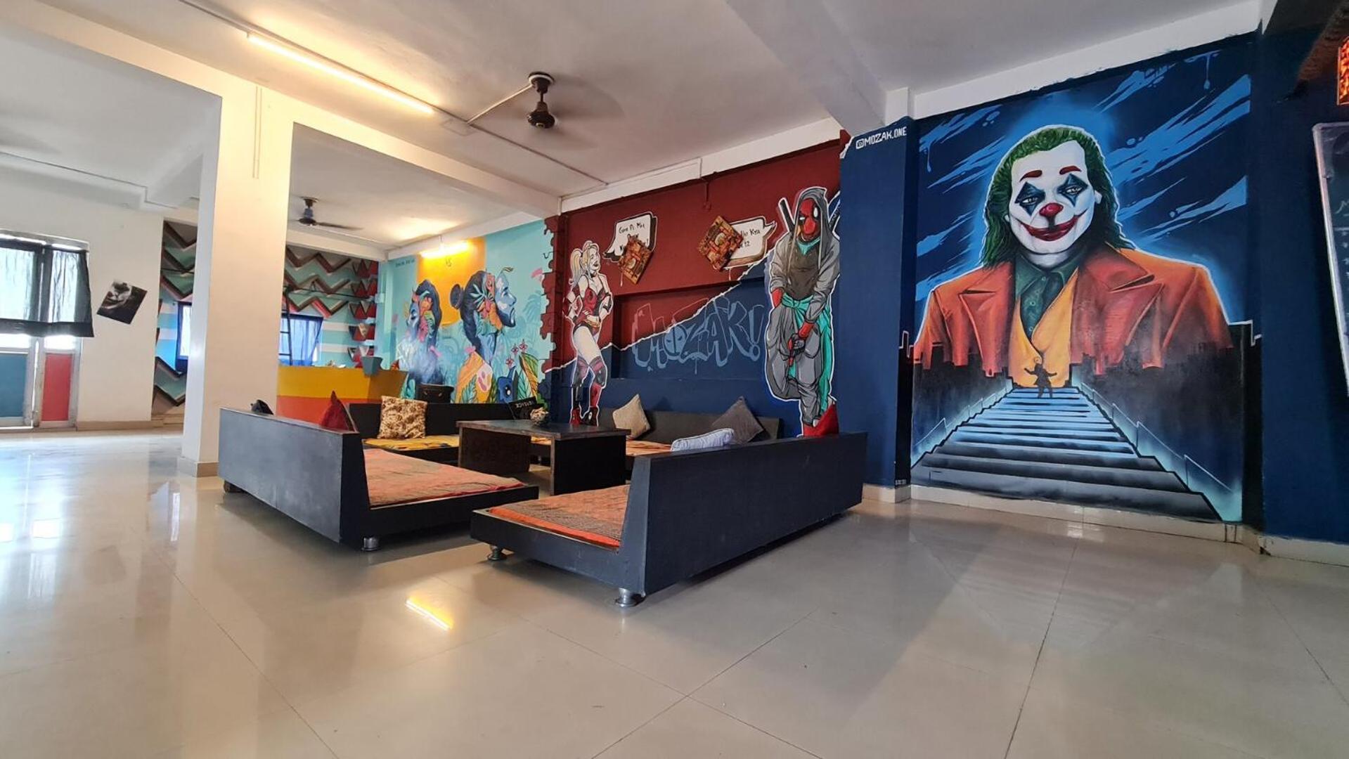 Madsquad Hostel Dorms & Rooms Varanasi Dış mekan fotoğraf